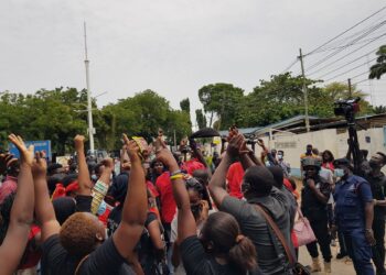 GIJ students occupy Osu-Ringway campus over directive to defer course for late fee payment