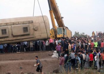 Eleven dead after Egypt train accident