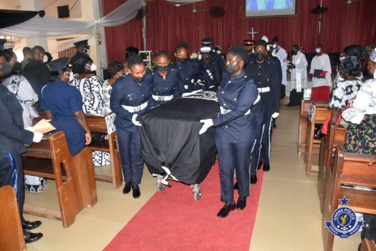 First highest-ranking policewoman laid to rest