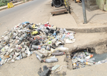 Gov’t should come and rescue us from waste – Techiman Market Women