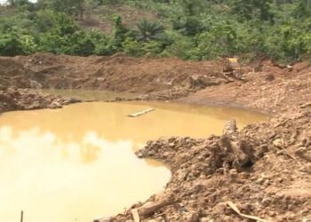 A/R: 40-year-old woman trapped in galamsey pit at Bogyawe