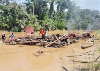 Minority demands apology from Akufo-Addo for flouting the Imposition of Restrictions Act at Sir John’s funeral