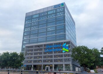 Standard Chartered announces €280m Social Loan financing road infrastructure for Finance Ministry