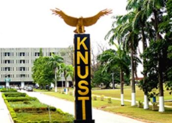 KNUST: Students protest high hostel rent, petition management
