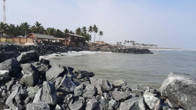 Works and Housing Minister inspects Ningo-Prampram and Dansoman sea defence projects