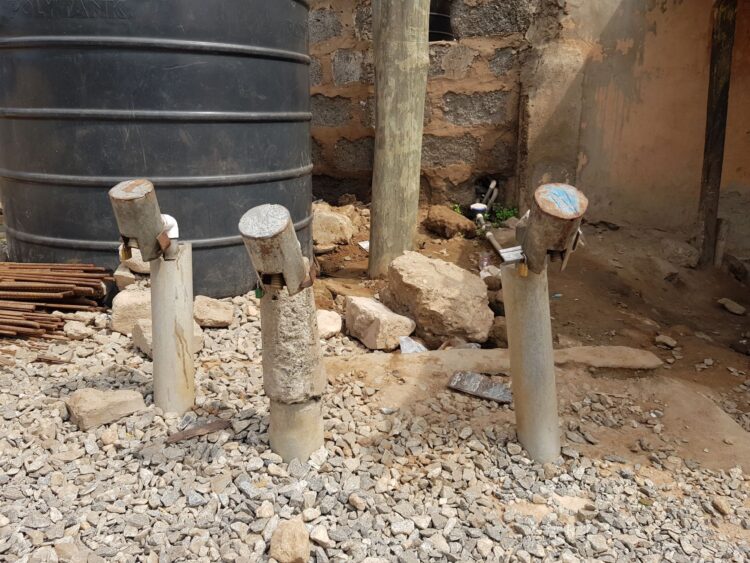 Residents of Kotobabi thirst for water