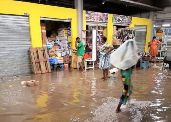 Kejetia market floods after heavy rains