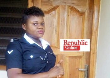 E/R: Police woman commits suicide in hotel; leaves note