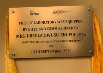 Communications and Digitalisation Minister commissions ICT lab for Sefwi Wiawso SHS