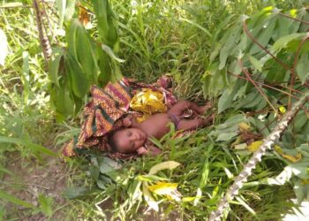 V/R: One month old baby abandoned at Akatsi