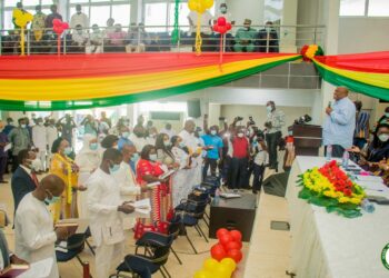 Elizabeth Sackey, 25 others sworn into office