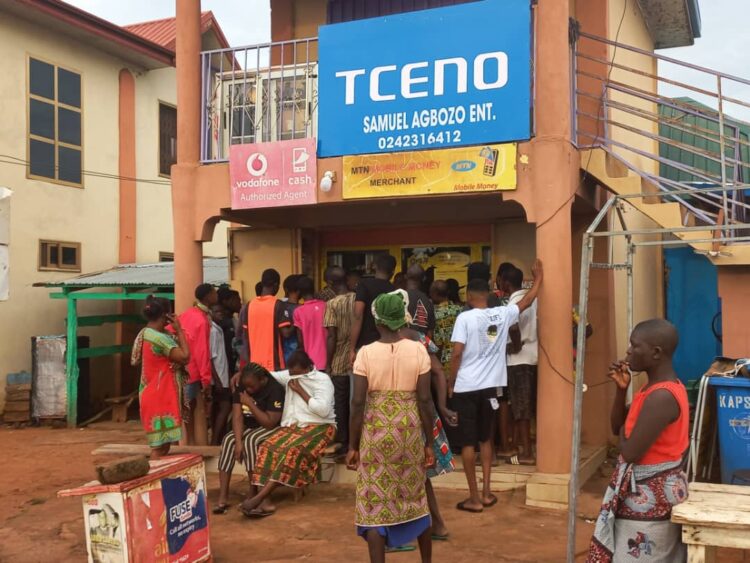 Afram Plains: Armed robbers attack Momo Vendor; One person shot dead