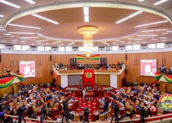 Parliament reconvenes for 3rd meeting of First Session of the 8th Parliament