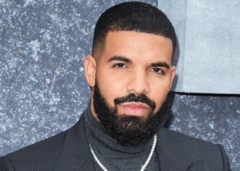 Drake withdraws from Grammy nominations