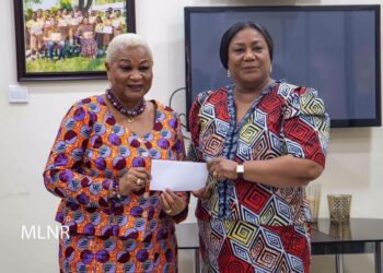 First Lady donates GH¢50k to Apiate Support Fund