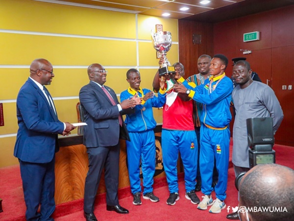 Bawumia presents medals, trophies to National Cross-Country Champions