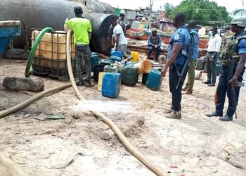 W/R: Gunshots heard as maritime officials clash with residents over illegal fuel siphoning