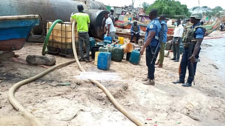 W/R: Gunshots heard as maritime officials clash with residents over illegal fuel siphoning