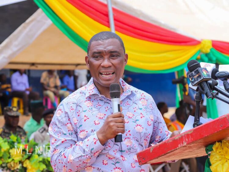 Mireku Duker launches Akyemfo Community Mining Scheme