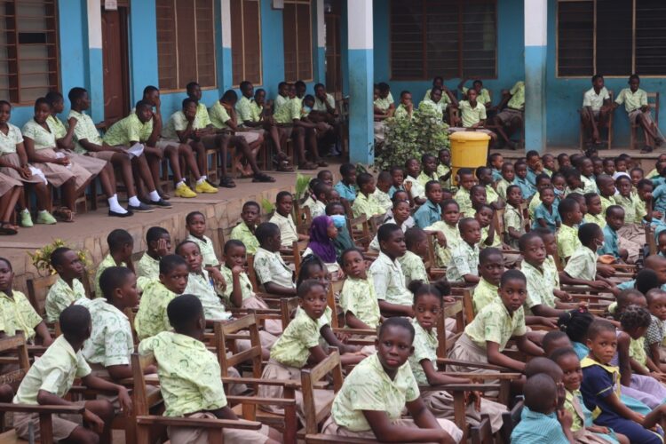 V/R: 9 schools benefit from Police Defilement campaign
