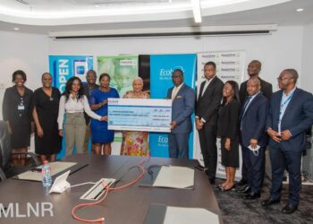 ECOBANK Ghana donates GH¢100k to Apiate Support Fund