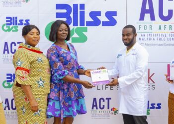 A/R: KATH and Manhyia hospital receive support to fight Malaria