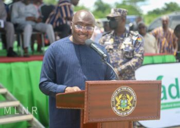 C/R: Bawumia cuts sod for €1.8 million Rubber Plantation project
