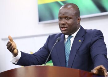 Lands Minister sets up committee to probe Achimota Forest saga