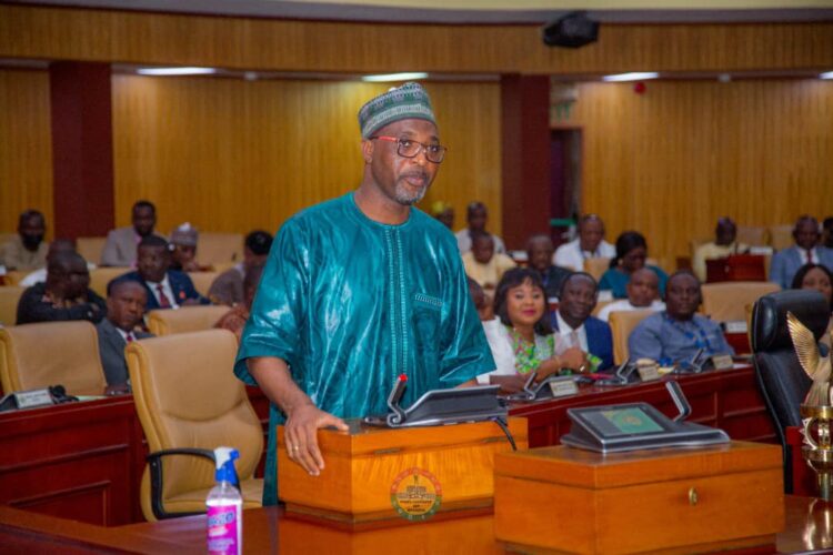 Mozambican President addresses Ghana’s Parliament