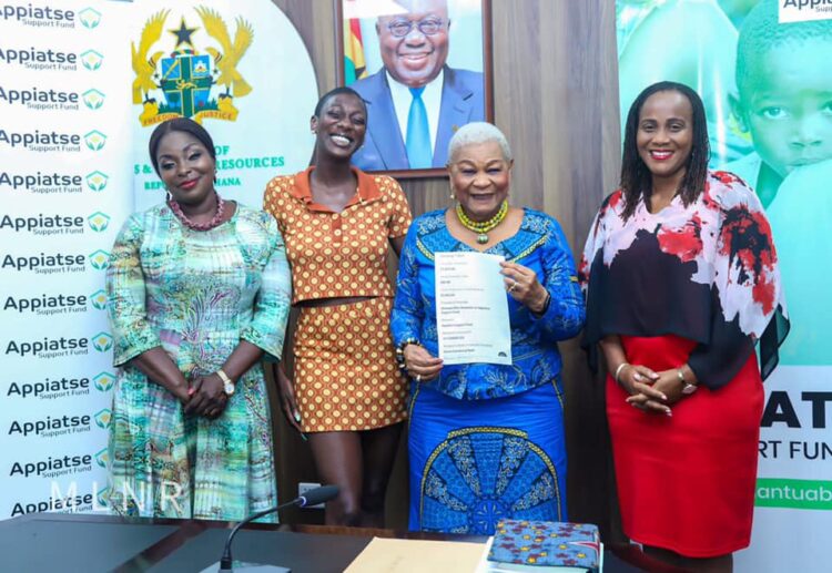 Ghanapic-Ohio donates $3,500 to Apiate Support Fund