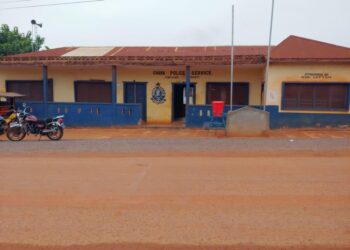 A/R: Resident of Kofiase donates house to Police