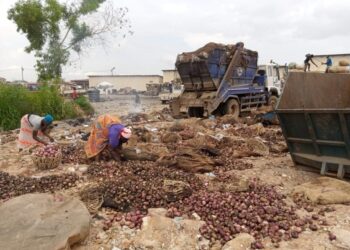 Onion Traders at Adjen Kotoku market cry over poor sanitation
