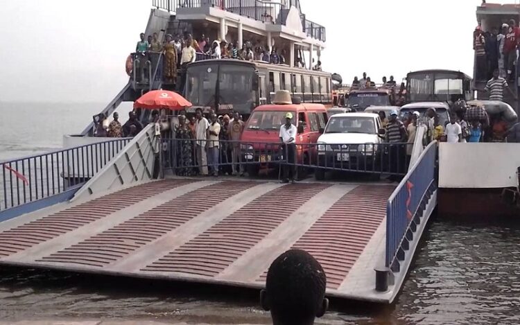 E/R: Truck drivers accuse Volta Transport Company over high charges on Afram River Pontoon