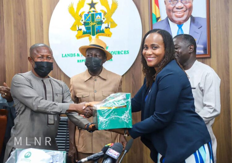 GOIL donates GH¢500,000 to 2022 Green Ghana Project