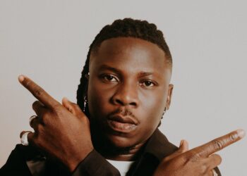 An artist has to keep growing – Stonebwoy