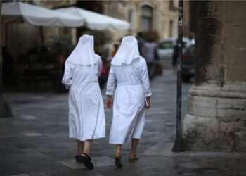 Gunmen abduct Catholic nuns on Nigerian highway