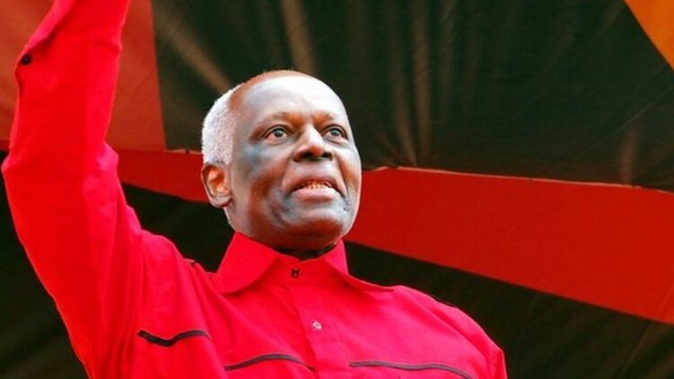 Funeral for Angola ex-president amid family row