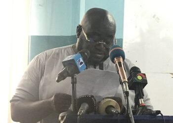 Contractors threaten legal action against govt over non-payment  