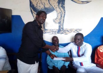 E/R: Ghana Publishing Company CEO donates ¢20k to NPP Nkawkaw constituency
