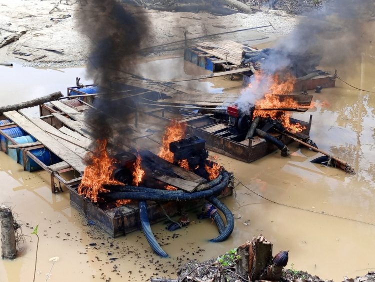 GALAMSEY FIGHT: 20 changfang machines burnt at Akyemansa
