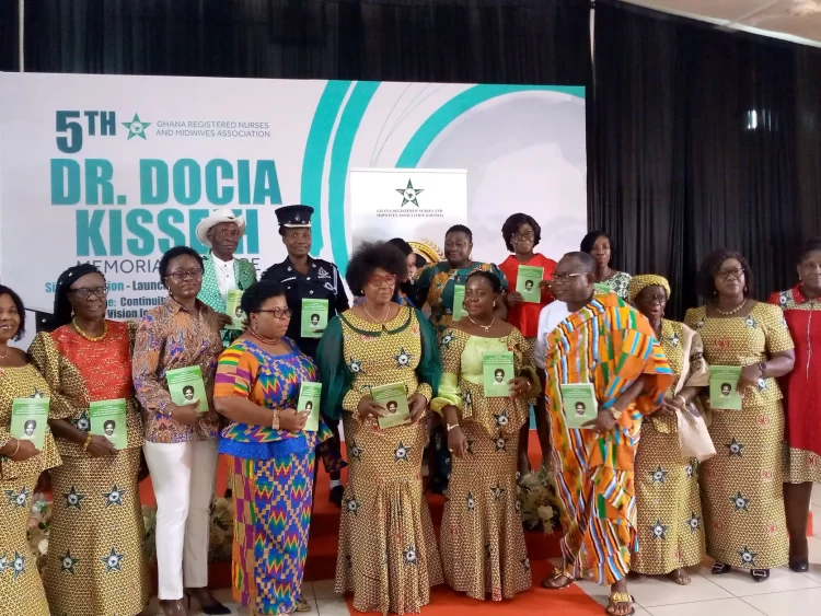 Government told to exempt health professionals from public sector employment freeze