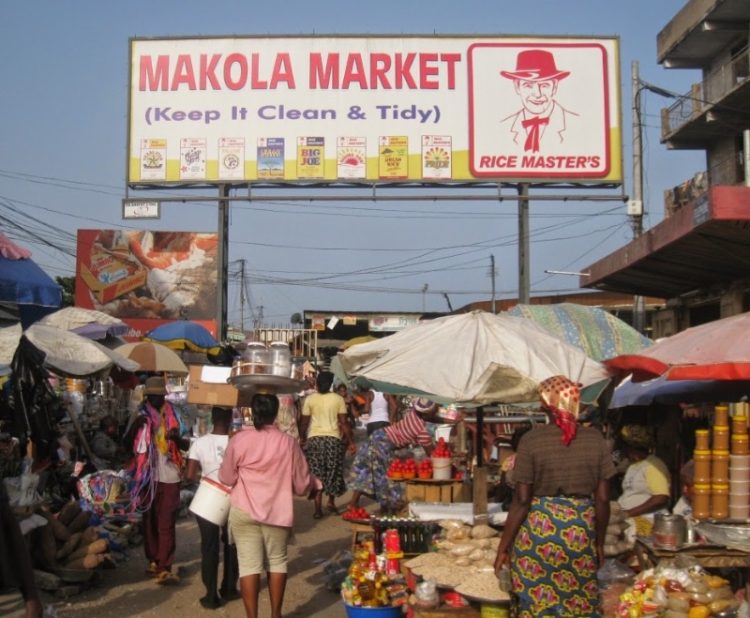 Traders at Makola market complain of low sales with few days to Christmas