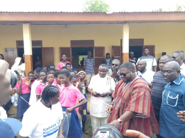 Nana Owiredu Wadie distributes school bags, uniforms to Nkwatia D/A B Basic school
