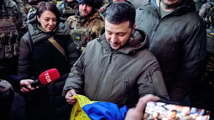 Zelensky heads to US for first trip since war began