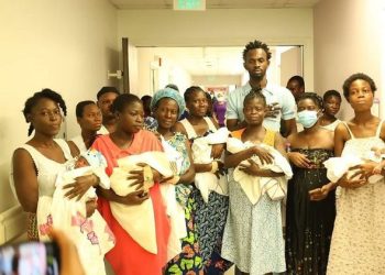Black Sherif settles medical bills for some nursing mothers