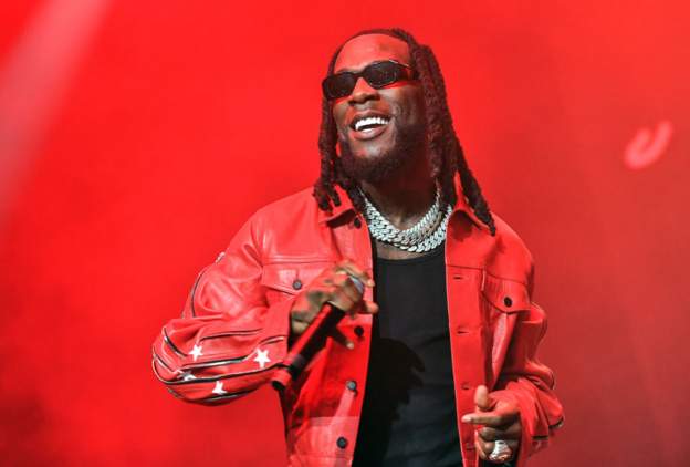Burna Boy apologises for late performance at concert - Republic Online