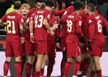 Liverpool edge past Wolves to set up Brighton tie