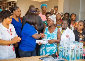 Diana Hamilton pays bills for 4 nursing mothers at Komfo Anokye