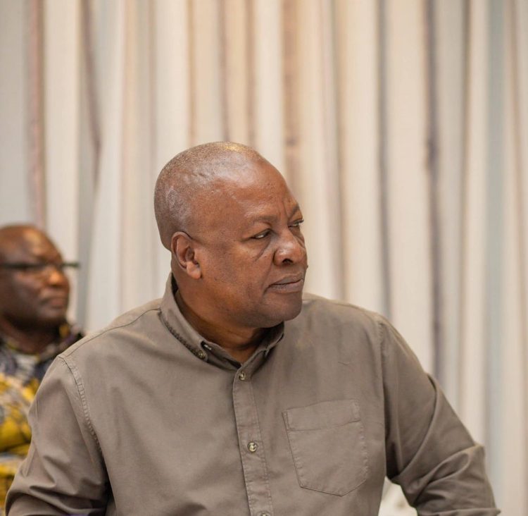 Mahama charges Ghanaians to remain loyal to 1992 Constitution