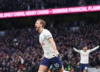 Tottenham’s Kane sinks Man City with landmark goal